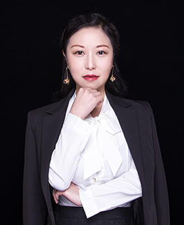 李哲佳